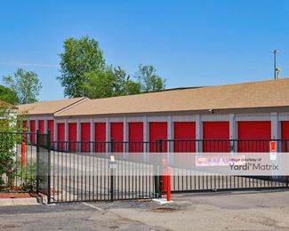Photo 5 of Public Storage - 10201 Woodcrest Drive NW, Coon Rapids, MN