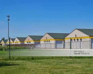 Photo 3 of iStorage - 10250 Flanders Street NE, Blaine, MN