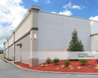 Photo 4 of Extra Space Storage - 3333 Crompond Road, Yorktown Heights, NY