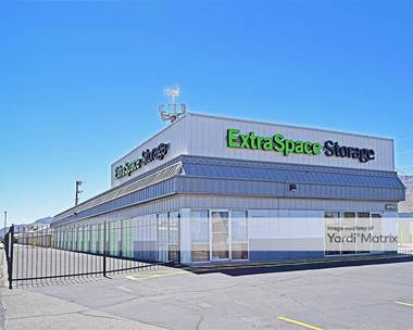 Storage Units for Rent available at 9191 Dyer Street, El Paso, TX 79924