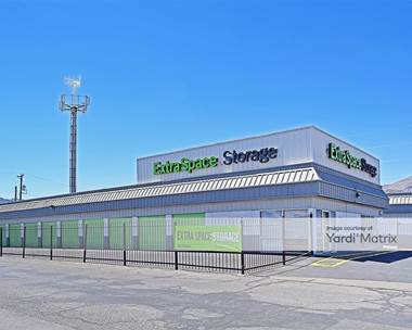 Storage Units for Rent available at 9191 Dyer Street, El Paso, TX 79924