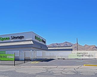 Photo 4 of Extra Space Storage - 9191 Dyer Street, El Paso, TX