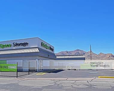 Storage Units for Rent available at 9191 Dyer Street, El Paso, TX 79924