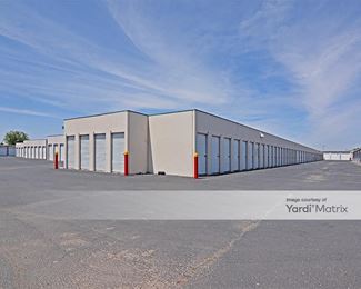 Photo 4 of National Self Storage - 10560 North Loop Drive, El Paso, TX