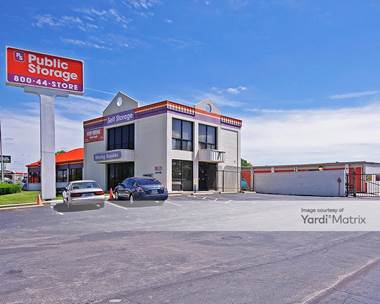 Storage Units for Rent available at 831 Meramec Station Road, Valley Park, MO 63088