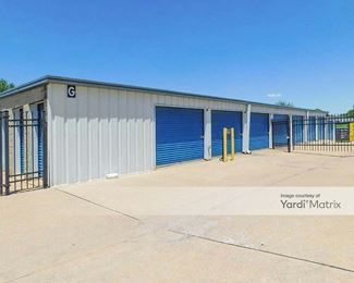 Photo 3 of Extra Space Storage - 2215 Lebanon Avenue, Belleville, IL