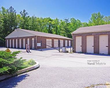 Storage Units for Rent available at 11120 Veterans Memorial Pkwy, Lake St. Louis, MO 63367