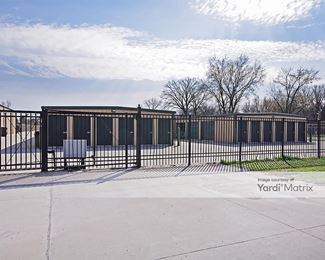 Photo 4 of Storage Rentals of America - 3117 West Chain of Rocks Road, Granite City, IL