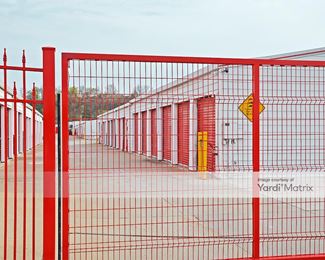Photo 4 of Storage Masters - 16824 Chesterfield Airport Road, Chesterfield, MO