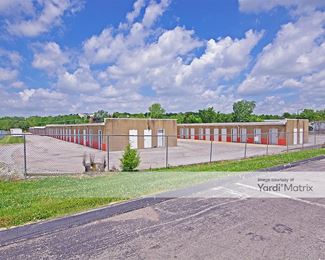 Photo 5 of A Storage Inn - 6100 Lemay Ferry Road, Saint Louis, MO