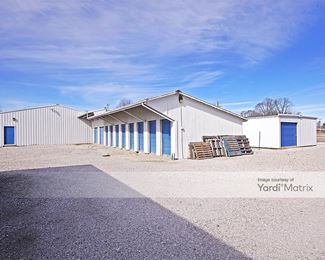 Photo 3 of Suhre-s Mini Storage - 100 Hamel Avenue, Hamel, IL