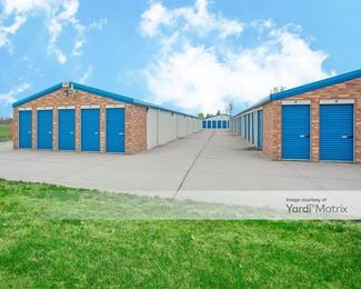 Photo 2 of Extra Space Storage - 7708 Plummer Business Drive, Troy, IL