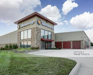 Photo 2 of Extra Space Storage - 7351 Highway North, Dardenne Prairie, MO