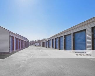 Photo 4 of Budget Storage - 15909 Pacific Street, Omaha, NE