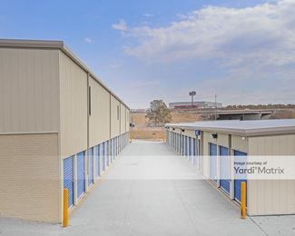 Photo 4 of StorageMart - 10921 Sapp Brothers Drive, Omaha, NE