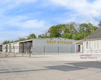 Photo 2 of Square Space Storage - 14015 Florida Blvd, Baton Rouge, LA