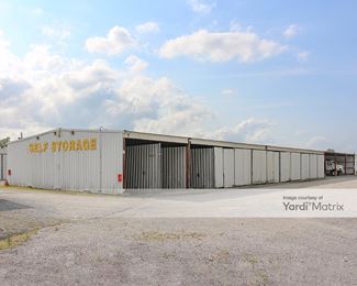 Photo 4 of Square Space Storage - 14015 Florida Blvd, Baton Rouge, LA