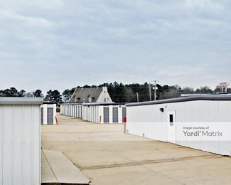 Photo 3 of StorageMax - 4600 Lakeland Drive, Flowood, MS
