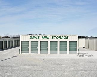 Photo 2 of Davis Mini Storage - 412 South Industrial Pkwy, Yazoo City, MS