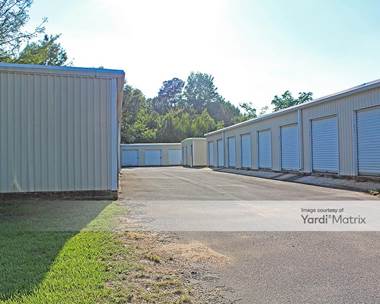 Storage Units for Rent available at 760 Nichols Avenue, Fairhope, AL 36532