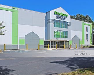 Photo 1 of Extra Space Storage - 27250 US-98, Daphne, AL
