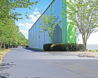 Photo 3 of Extra Space Storage - 27250 US-98, Daphne, AL