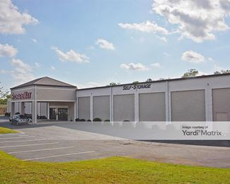 Photo 3 of Storage Max - 684 South University Blvd, Mobile, AL