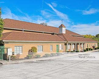 Photo 2 of IncaAztec Self Storage - 1267 Southeast Avenue, Tallmadge, OH
