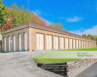 Photo 3 of IncaAztec Self Storage - 1267 Southeast Avenue, Tallmadge, OH