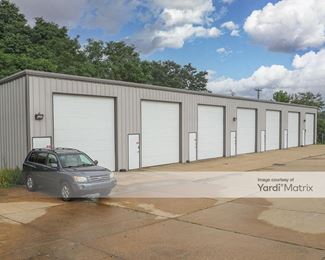 Photo 5 of Storage Rentals of America - 4133 State Road, Cuyahoga Falls, OH