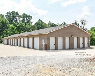 Photo 1 of Park Place Equipment Storage - 3284 East Waterloo Road, Akron, OH