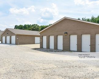Photo 3 of Park Place Equipment Storage - 3284 East Waterloo Road, Akron, OH