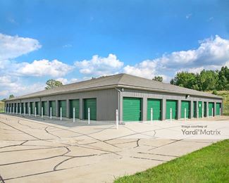 Photo 2 of Redi Storage - 1590 Commerce Drive, Stow, OH