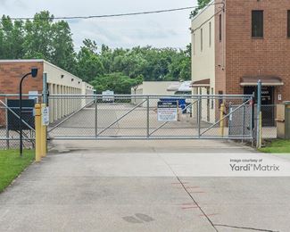 Photo 2 of Prestige Storage - 10001 York - Theta Drive, North Royalton, OH