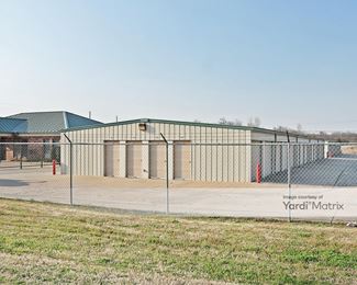 Photo 3 of Storemore Self Storage - 3015 North Highway 167, Catoosa, OK
