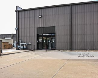 Photo 2 of Oxford Square Storage - 9949 East 51st Street, Tulsa, OK