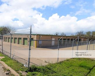 Photo 2 of Arborstone Self Storage - 1280 South Dewey, Wagoner, OK