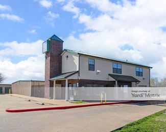 Photo 4 of Arborstone Self Storage - 1280 South Dewey, Wagoner, OK