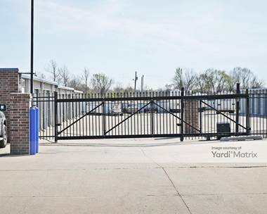 Storage Units for Rent available at 12521 North Garnett Road, Collinsville, OK 74021