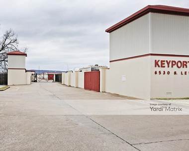 Storage Units for Rent available at 6530 South Lewis Avenue, Tulsa, OK 74136