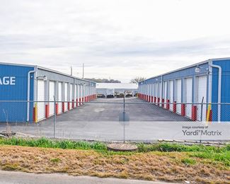 Photo 5 of Bellevue Storage - 813 Thurston Avenue, Bellevue, NE