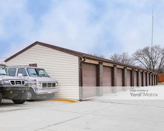 Photo 2 of Capitol City Storage - 2905 North 38th Street, Lincoln, NE