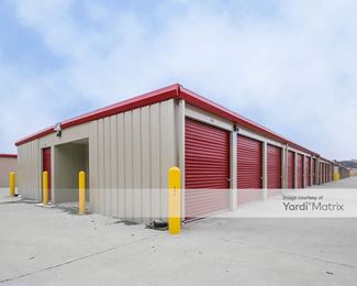 Photo 5 of Pine Lake Self Storage - 6825 South 70th Street, Lincoln, NE