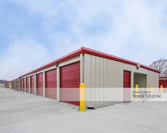 Photo 6 of Pine Lake Self Storage - 6825 South 70th Street, Lincoln, NE