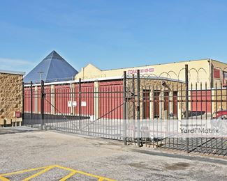 Photo 2 of Downtown Self Storage - 525 North Main Street, Memphis, TN