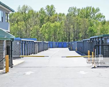 Storage Units for Rent available at 6937 Stage Road, Memphis, TN 38133