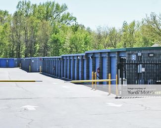 Photo 3 of Extra Space Storage - 6937 Stage Road, Memphis, TN