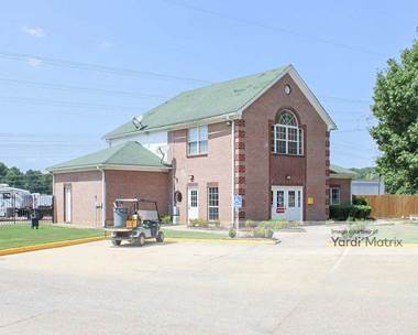 Storage Units for Rent available at 10505 Highway 64, Arlington, TN 38002