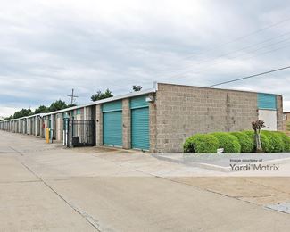 Photo 5 of Public Storage - 7230 Airways Blvd, Southaven, MS