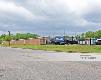 Photo 5 of Public Storage - 9085 Ann Drive, Southaven, MS